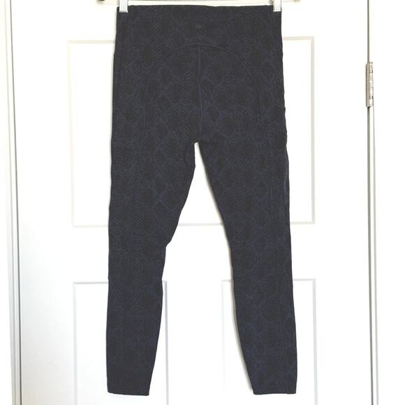 Athleta Ultimate Stash Textured 7/8  Leggings Women’s Size M - Picture 3 of 7